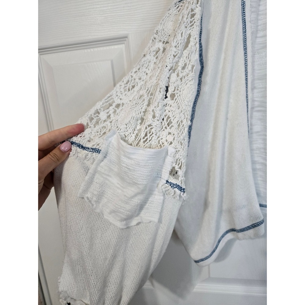POL Boho Mixed Media Floral Crochet Lace Henley Hoodie White Blue Relaxed Top L - Picture 2 of 6